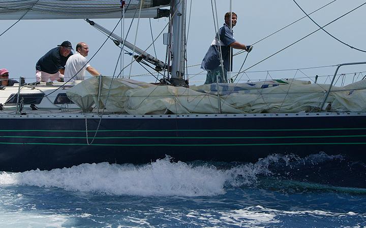 Oyster Lightwave 395 | Oyster Yachts