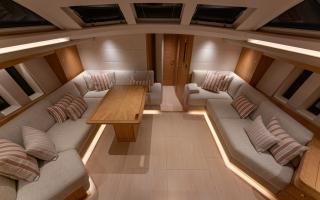 Oyster 595 Luxury 60 foot sailing yacht large Saloon