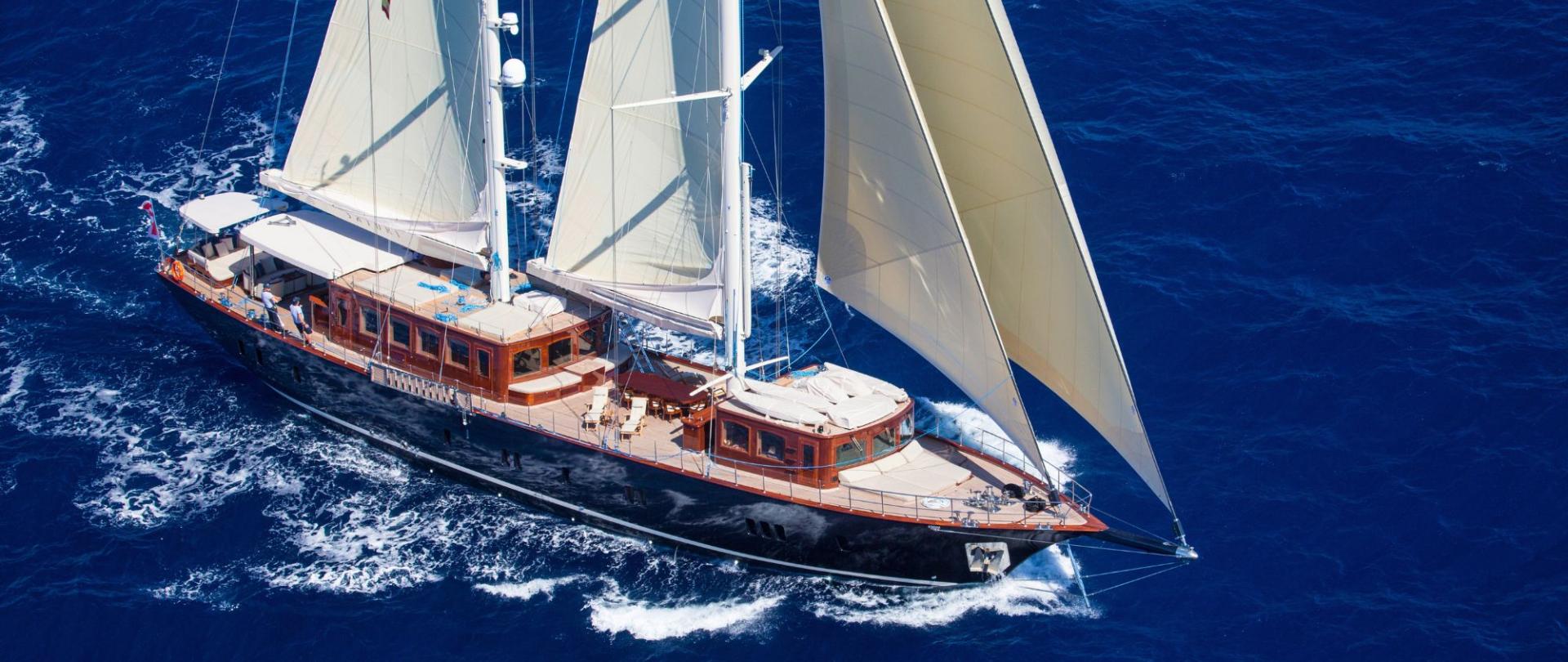 136ft big blue yachting sailing schooner satori for charter bgyb 02