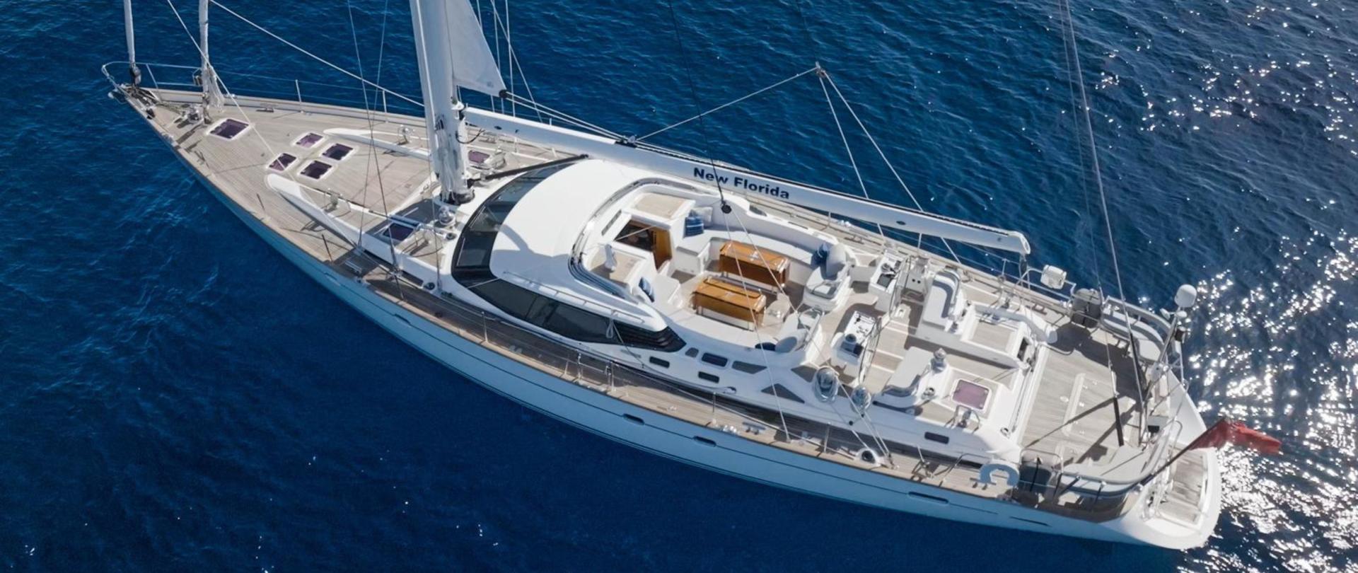 Desktop Hero Block Intro image 1 v3