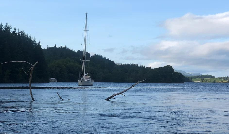 Loch Oich anchorage 2