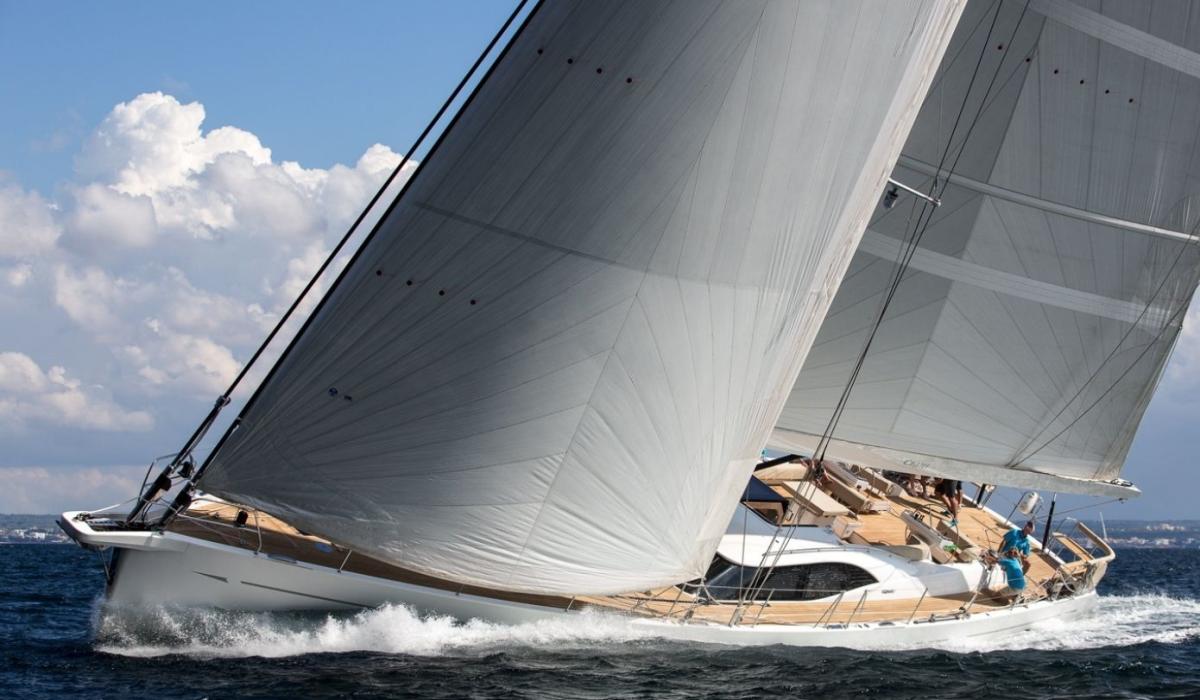 OYSTER 885 SAILING TI v2