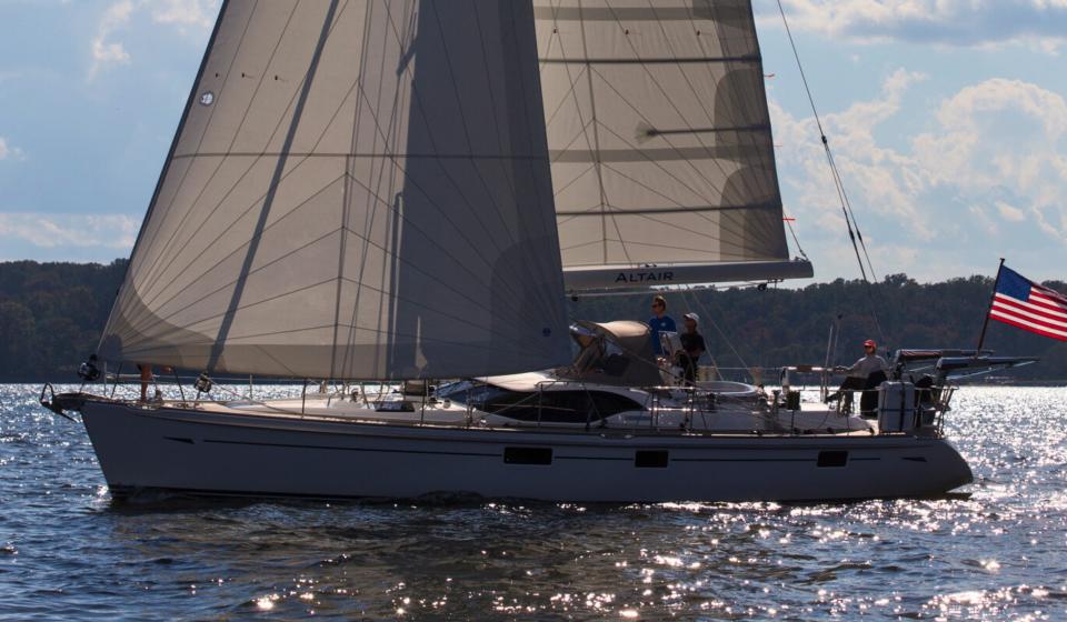 Oyster 475 Exterior 3