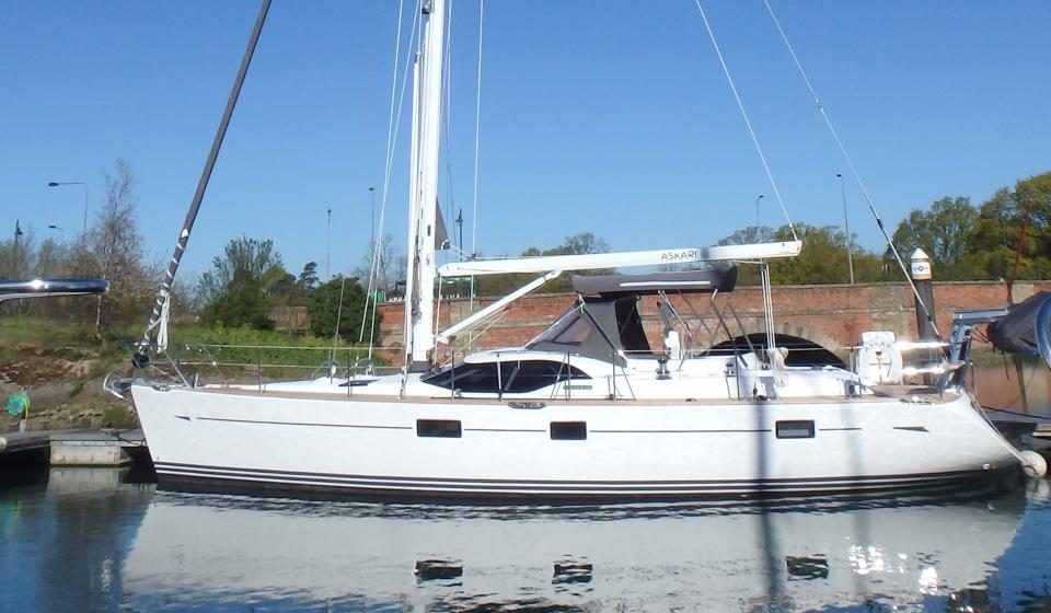 Oyster 475 Exterior 4