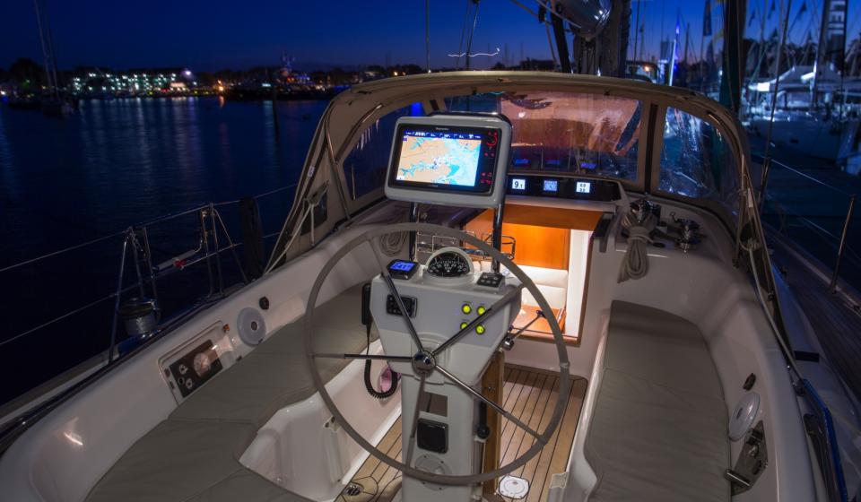 Oyster 475 Exterior 6