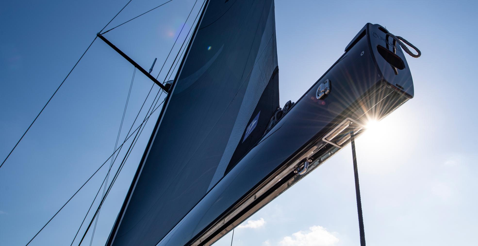 Oyster 495 Sailing Performance Mast Seldon