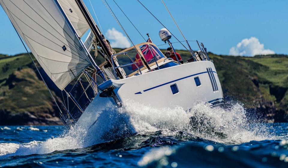 Oyster 565 Cruising 4a