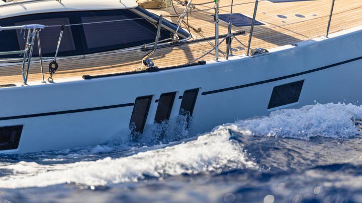 Oyster 565SII Exterior Images Yacht Sailing Enlarged Seascape Windows