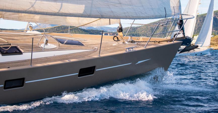 Oyster 575 Safiya Bow Sailing D