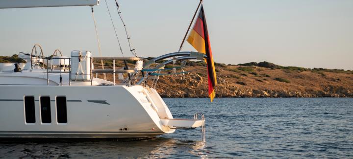 Oyster 595 Gallery Shallow Draft Centreboard 3