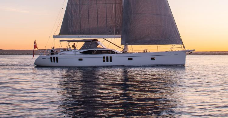 Oyster 675. Superb versatility inspiring adventures 1
