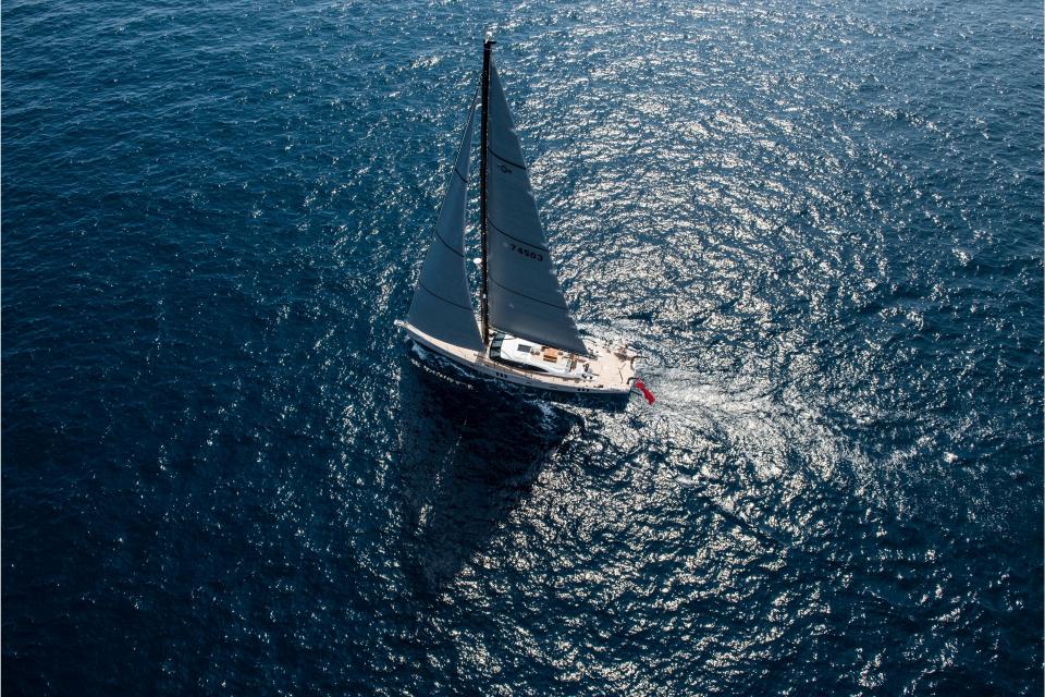 Oyster 745 Long Range Cruising Yacht | 75 Foot Offshore Sailboat ...