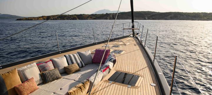 Oyster 885 Gallery Shallow Draft Centreboard Keel 2