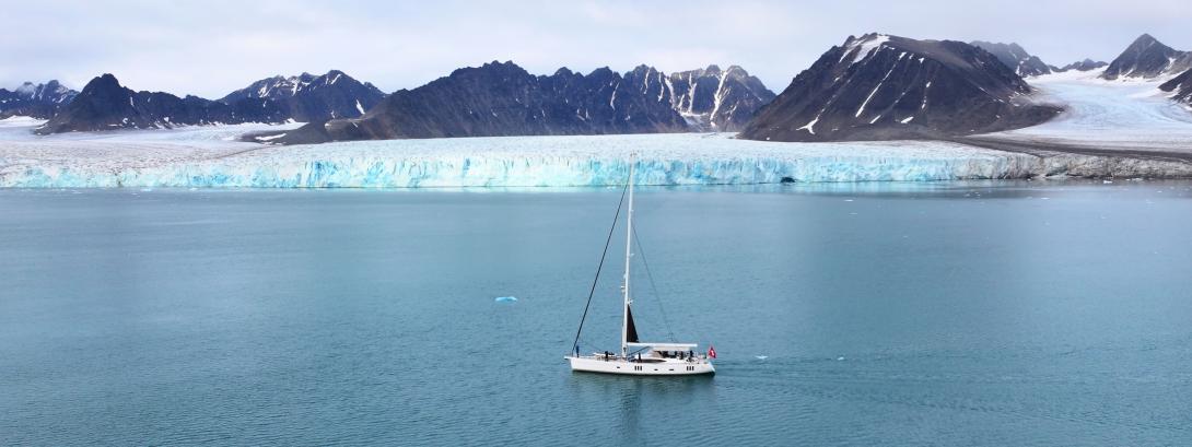 OYSTER EXPLORERS CLUB