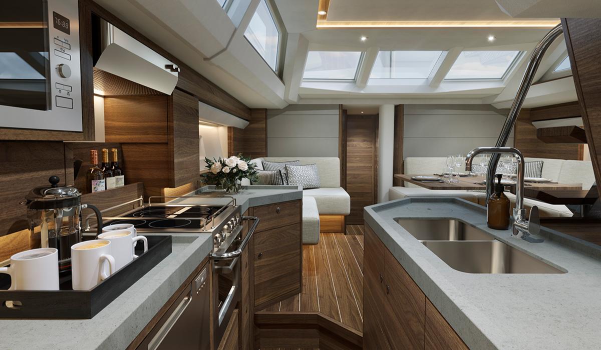 Oyster Yachts Oyster 495 Wood Choices Walnut