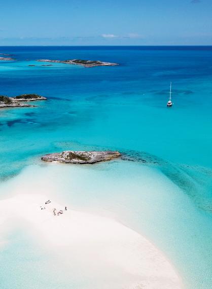 White sandy beach Uhuru