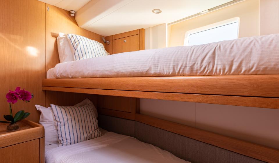 bunk cabin on sailing charter