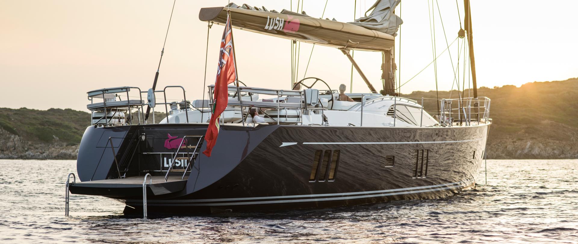 oyster 885 lush at anchor