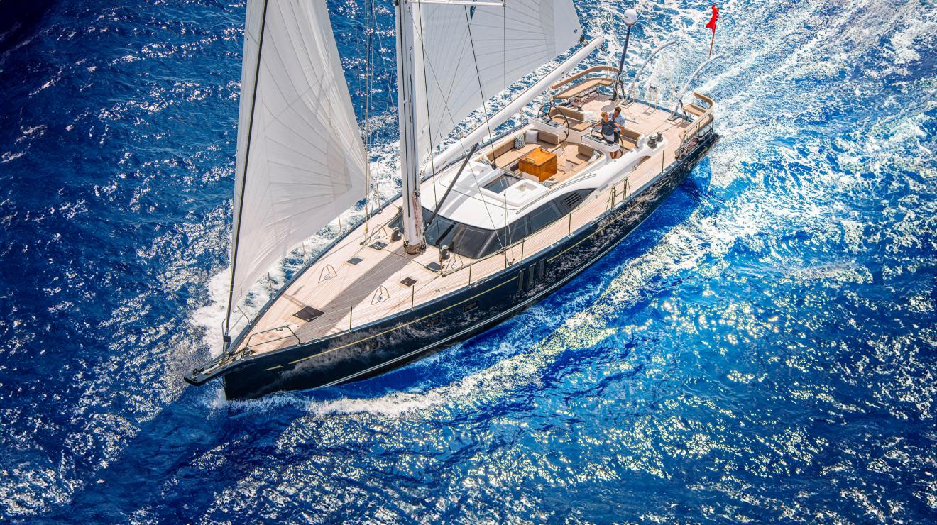 sailing yacht oyster 675