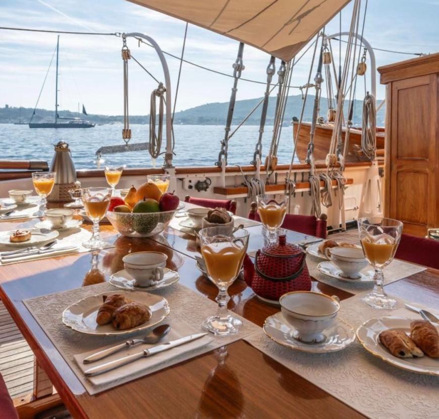 trinakria 160ft schooner sailing yacht bgyb 27