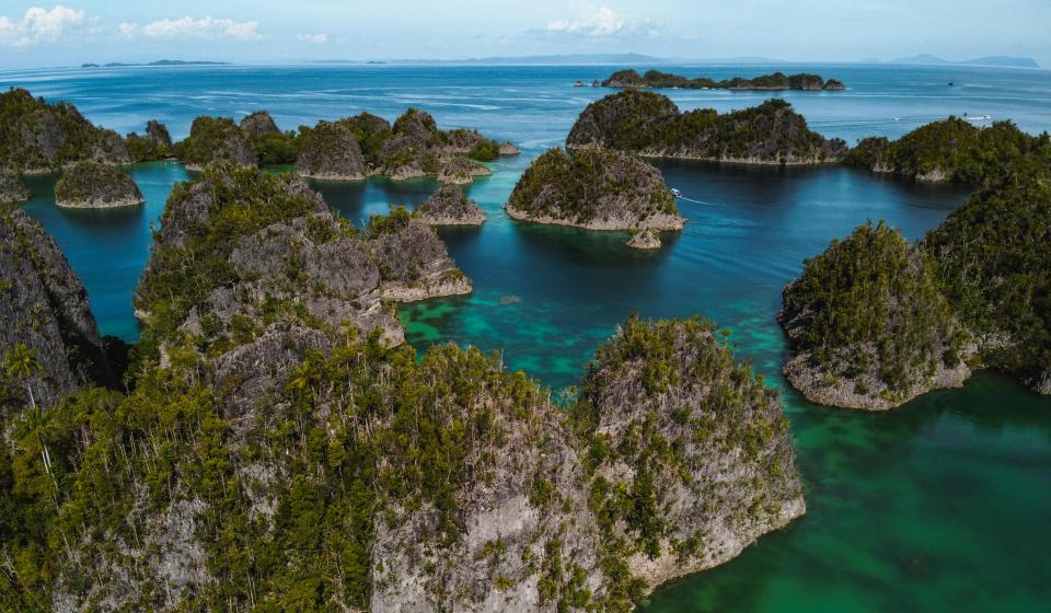 3 v2. Raja Ampats Famous Piaynemo Islands