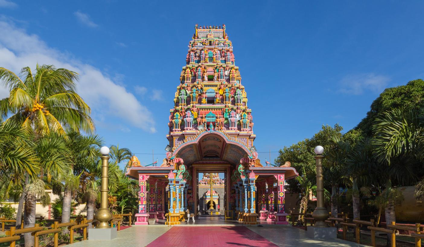 3. Sockalingum Meenatchee Ammen Kovil Hindu temple