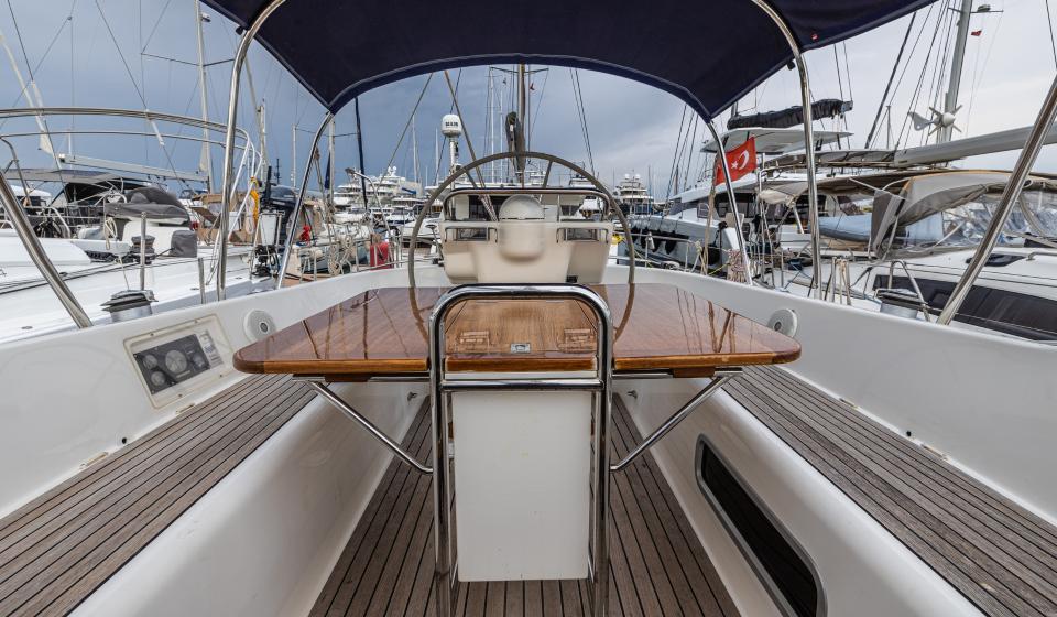 54 12a PearlOfPersia ext 1