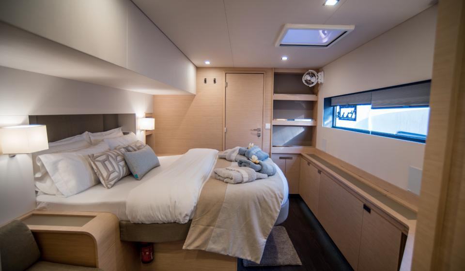 7th Heaven Fountaine Pajot Samana 59 Interior 1
