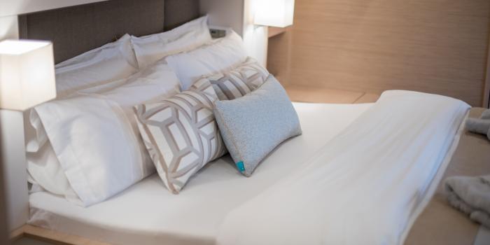 7th Heaven Fountaine Pajot Samana 59 Interior 4