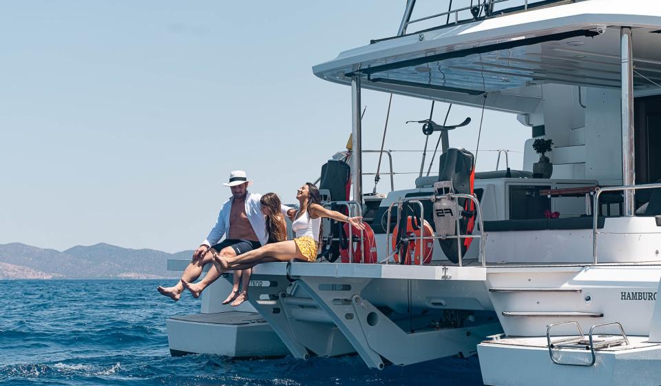 Akana Lagoon 52 F Exterior
