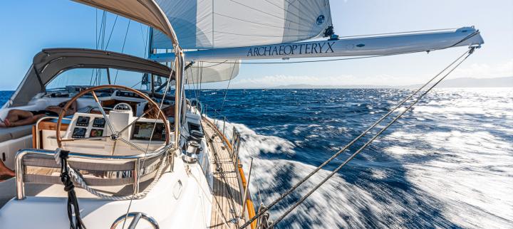 Archaeopteryx Oyster 66 sailing boom