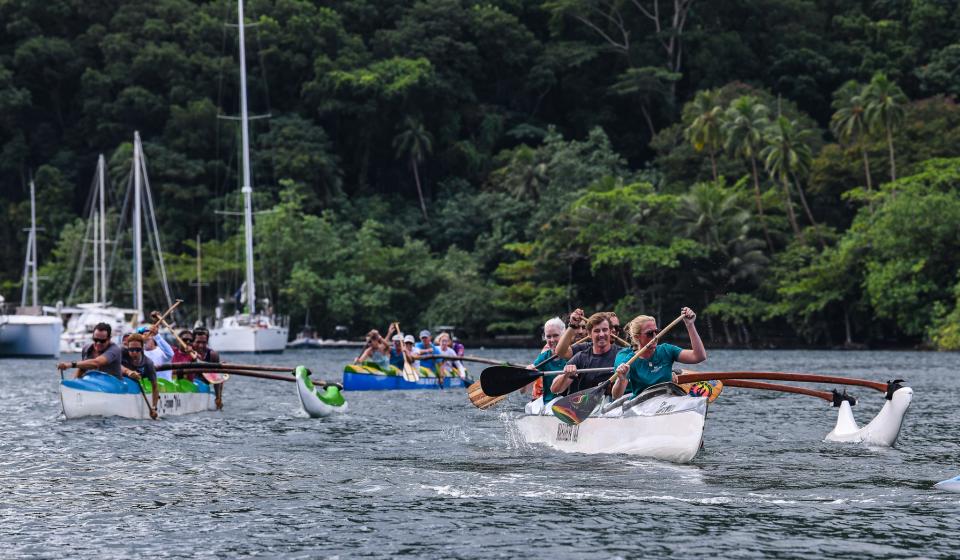 Canoe races Oyster World Rally Moore