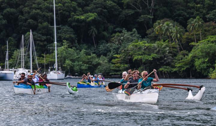 Canoe races Oyster World Rally Moore