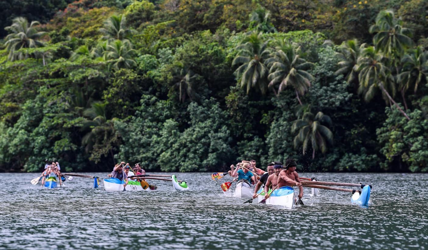 Canoe racing in Moorea