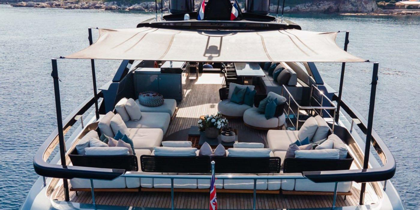 Ella Riva Argo 90 On deck 1