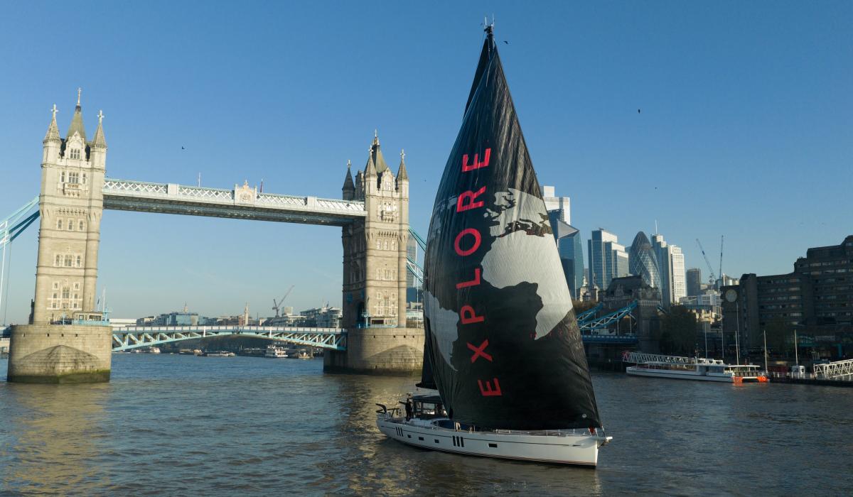 Endurance 745 Centreboard 10