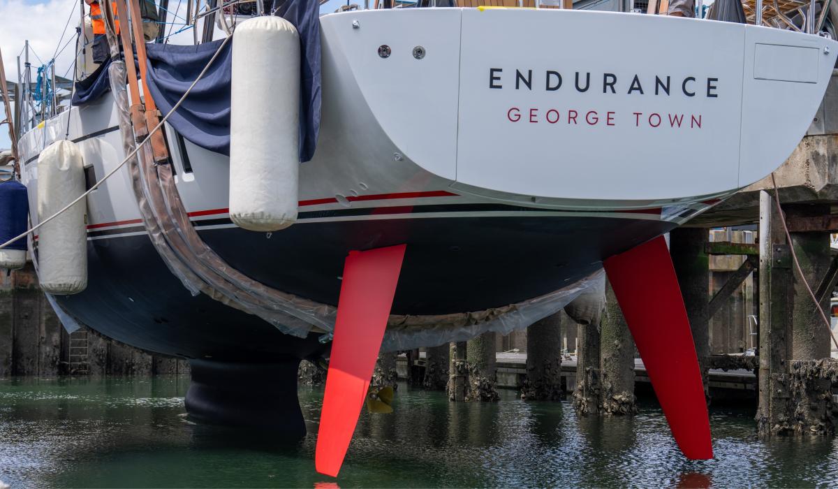 Endurance 745 Centreboard 13