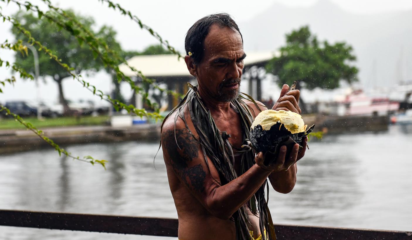 Fermented breadfruit demonstrations Nuku Hiva
