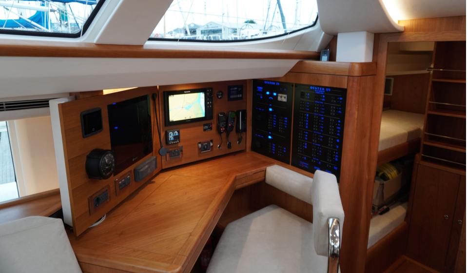 Gallery 575 Aurora 16