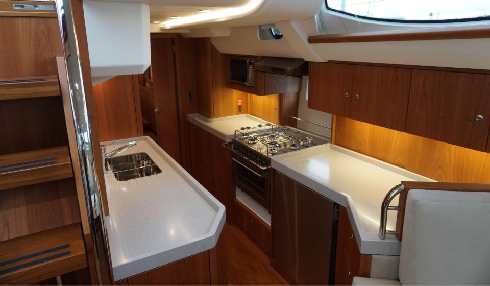 Gallery 575 Aurora 17