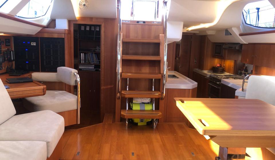 Gallery 575 Aurora 18