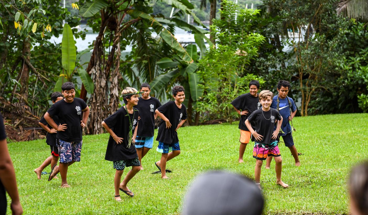 Members of Tahitian Historical Society kids dancing