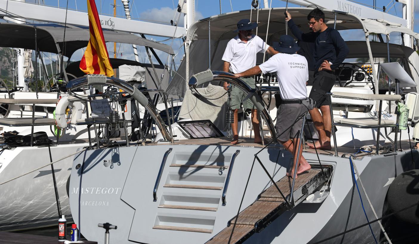OWR 2 25 Antigua Preparations Technical Support Team on board Oyster 595 Mastegot