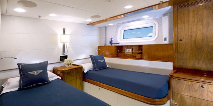 Oyster 100 Twin Cabin 2
