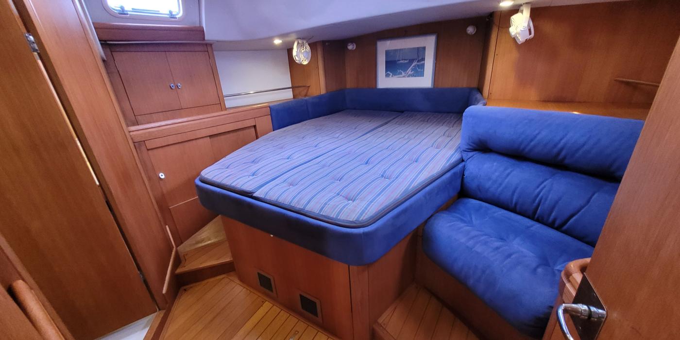 Oyster 45 Gallery 10