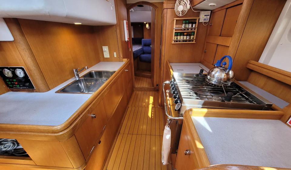 Oyster 45 Gallery 11