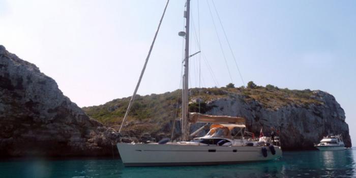 Oyster 46 Anchored 2