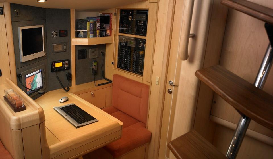 Oyster 46 Chart Table v2