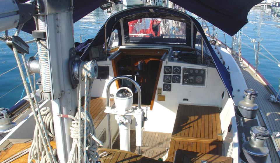 Oyster 46 Cockpit v2