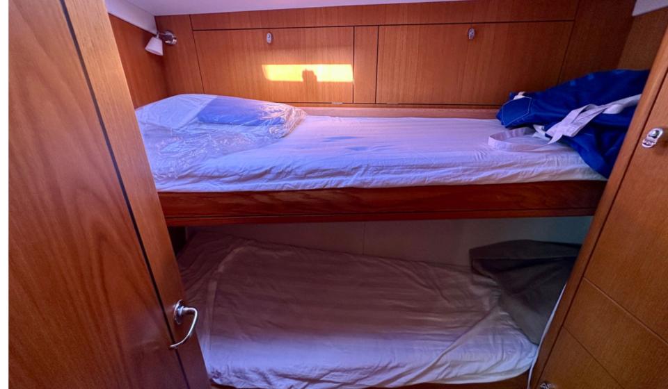 Oyster 46 Gallery 1 v2